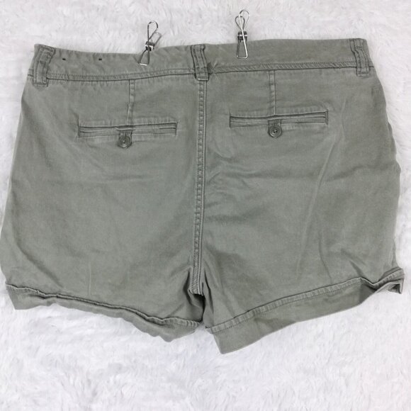 Liverpool Womens Shorts 3" Inseam Shadow Green High Rise Stretch Soft 14 - Picture 2 of 13